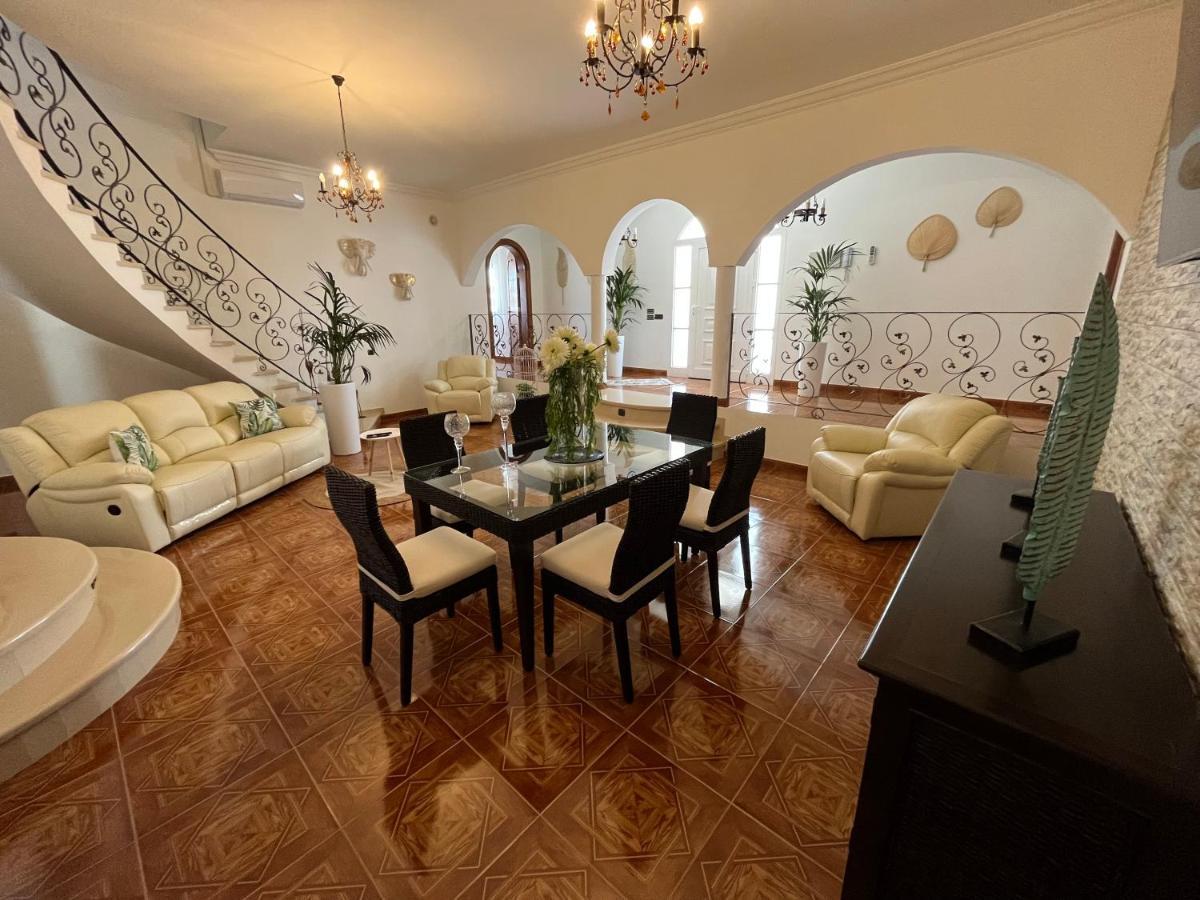 Casa Noa Villa *